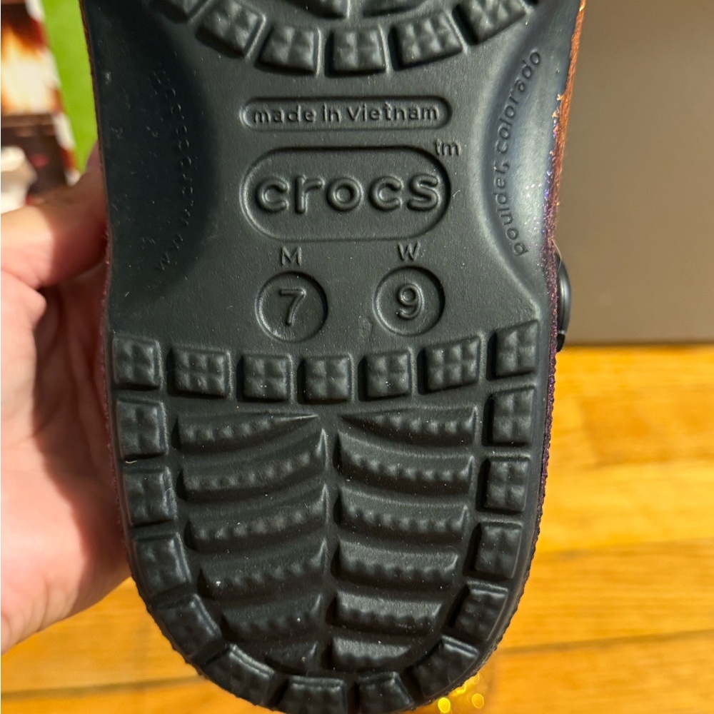 Hocus Pocus Crocs - Picture 2 of 2